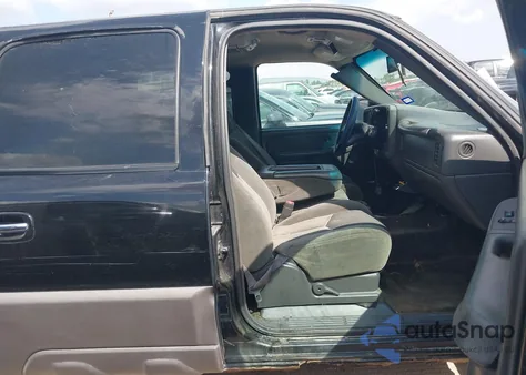 2003 Chevrolet Avalanche 1500 from USA, damaged, VIN 3GNEK13T73G344993